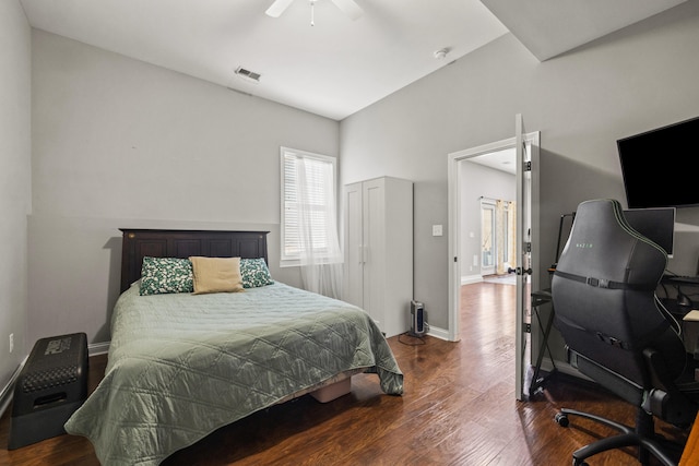 929 Lauderdale Dr, Lexington, KY 40515 - bedroom with dark wood finished floors, a desk, baseboards, and ceiling fan