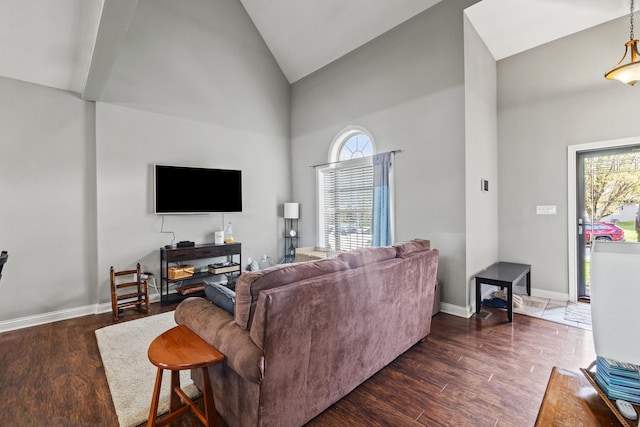 929 Lauderdale Dr, Lexington, KY 40515 - living area featuring dark wood-style flooring, high vaulted ceiling, and baseboards