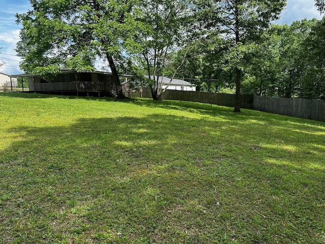 1901 Holly Grove Rd, Corbin, KY 40701 - view of yard featuring a wooden deck