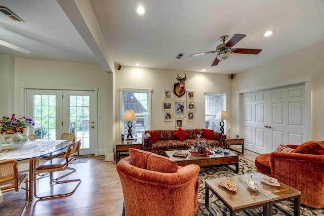 115 Old Bridge Rd, Danville, KY 40422 - living area featuring healthy amount of natural light, ceiling fan, light wood-style floors, and recessed lighting