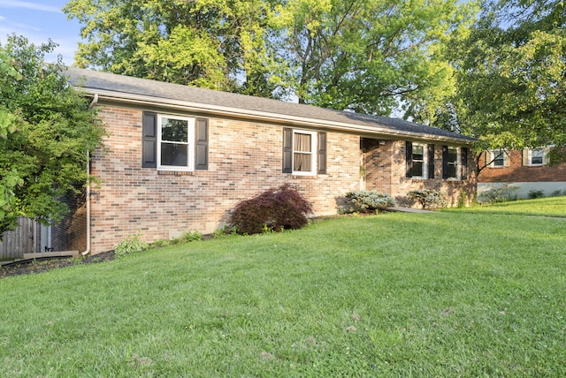 126 Frankie Dr, Richmond, KY 40475 - ranch-style home with brick siding