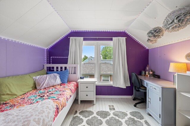 298 Hill N Dale Rd, Lexington, KY 40503 - bedroom with lofted ceiling, light wood-type flooring, an office area, and baseboards