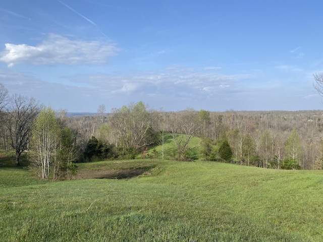 312 Poor Farm Rd, Beattyville, KY 41311