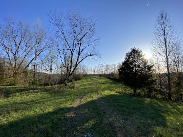 312 Poor Farm Rd, Beattyville, KY 41311