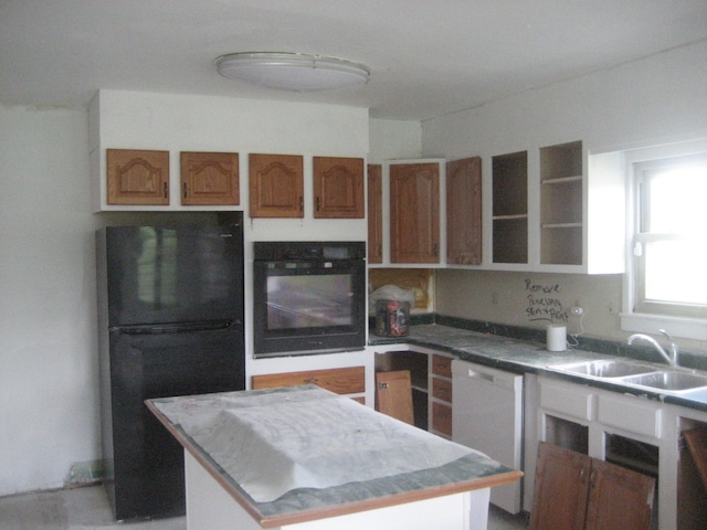 2960 Old Bloomfield Rd, Bloomfield, KY 40008 - kitchen featuring black appliances, a sink, a kitchen island, and open shelves