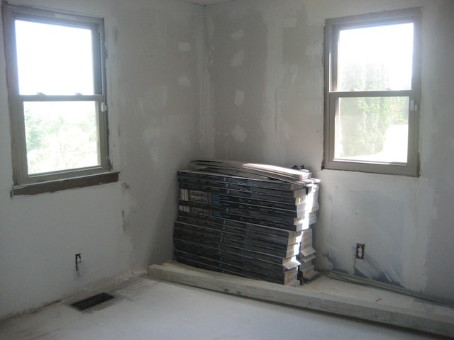 2960 Old Bloomfield Rd, Bloomfield, KY 40008 - detailed view