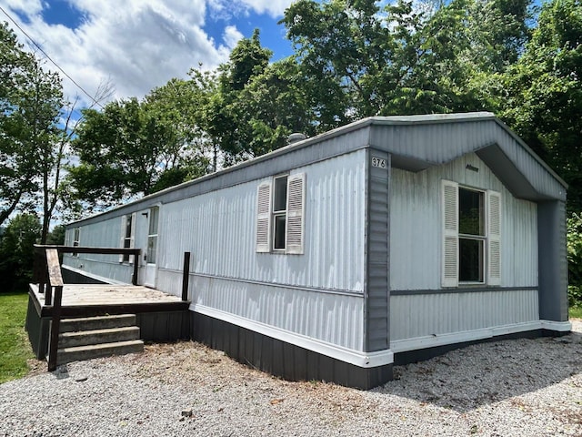 376 Cumberland Dr, Burnside, KY 42519 - view of home's exterior with a wooden deck