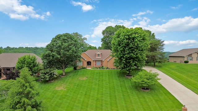 512 Water Cliff Dr, Somerset, KY 42503 - view of front of property featuring a front yard