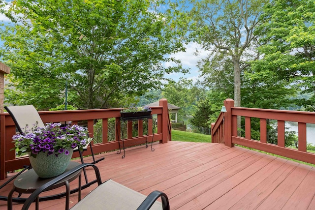 512 Water Cliff Dr, Somerset, KY 42503 - view of wooden terrace