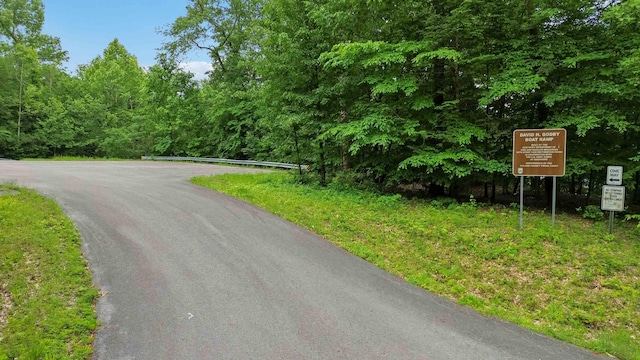 512 Water Cliff Dr, Somerset, KY 42503 - view of asphalt street
