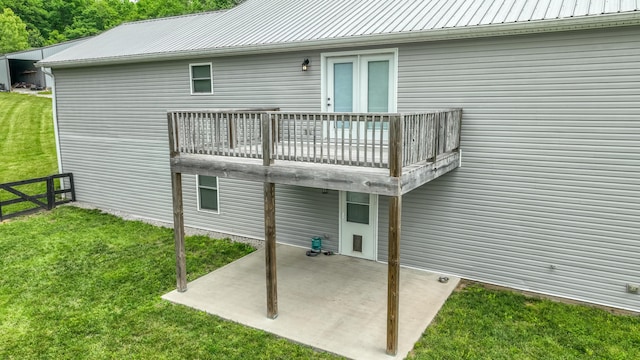 2296 Boonesborough Rd, Richmond, KY 40475 - back of house featuring a patio, metal roof, and a deck