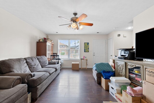 1092 Merrick Dr, Richmond, KY 40475 - living area with dark wood finished floors, a ceiling fan, and baseboards