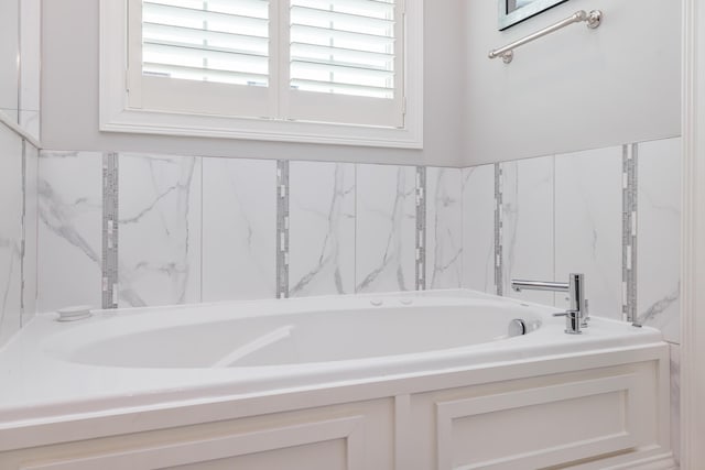 2605 Lucca Pl, Lexington, KY 40509 - full bathroom featuring a bath