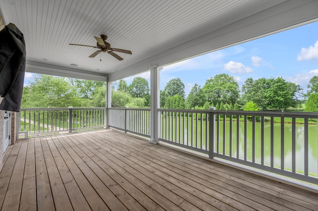 2131 Patchen Lake Ln, Lexington, KY 40505 - wooden terrace featuring a ceiling fan and view of wooded area