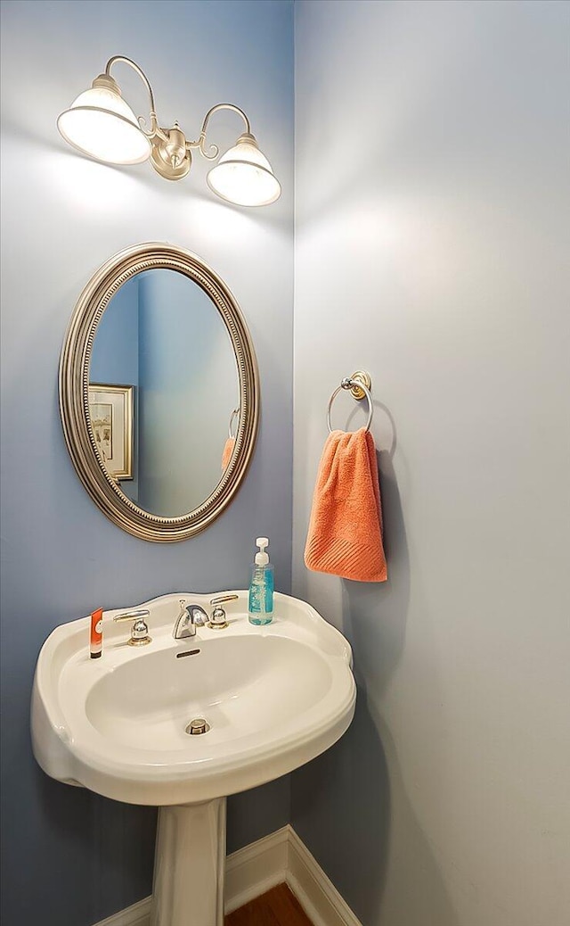 428 Shady Brook Dr, Richmond, KY 40475 - bathroom with a sink
