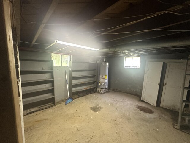 367 N N Estill Ave, Richmond, KY 40475 - basement with water heater