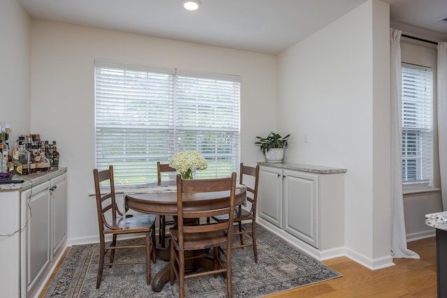 3657 Gladman Way, Lexington, KY 40503 - dining space with light wood-style floors, baseboards, and recessed lighting