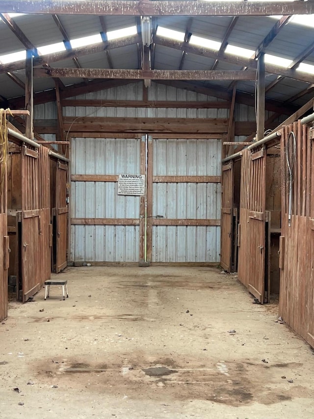 1740 Gose Pike, Danville, KY 40422 - view of garage