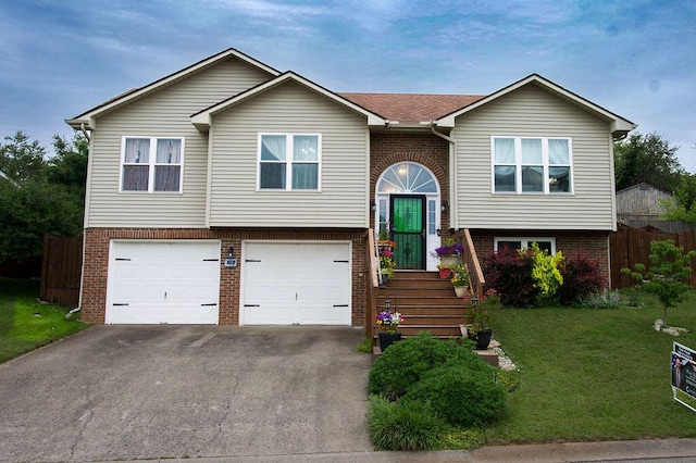 105 Herrington Hwy, Georgetown, KY 40324 - split foyer home with brick siding, a garage, and driveway