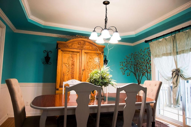 105 Herrington Hwy, Georgetown, KY 40324 - dining area with a chandelier and crown molding