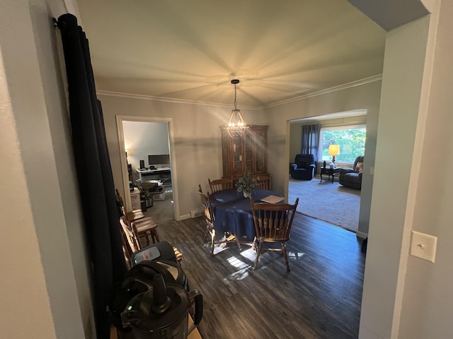 122 Mac Ct, Harrodsburg, KY 40330 - dining room with dark wood-type flooring, ornamental molding, a chandelier, and baseboards