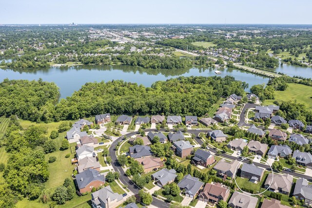 3880 Leighton Ln, Lexington, KY 40515 - view of property location with a nearby body of water, nearby suburban area, and a tree filled landscape