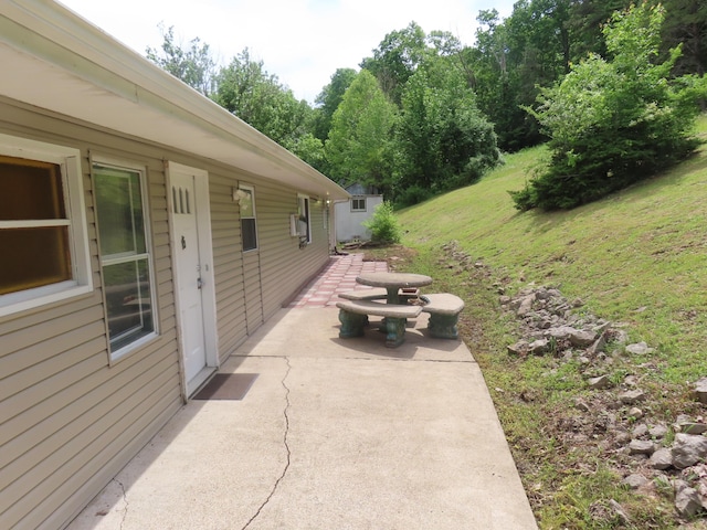 3200 US-60 W, Morehead, KY 40351 - view of patio / terrace