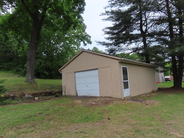 3200 US-60 W, Morehead, KY 40351 - view of detached garage