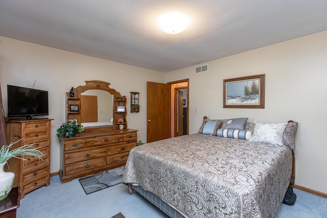 428 Patchen Dr, Lexington, KY 40517 - carpeted bedroom featuring baseboards