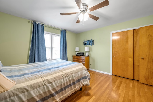 900 Shoshoni Trl, Georgetown, KY 40324 - bedroom featuring light wood-style floors, ceiling fan, and baseboards