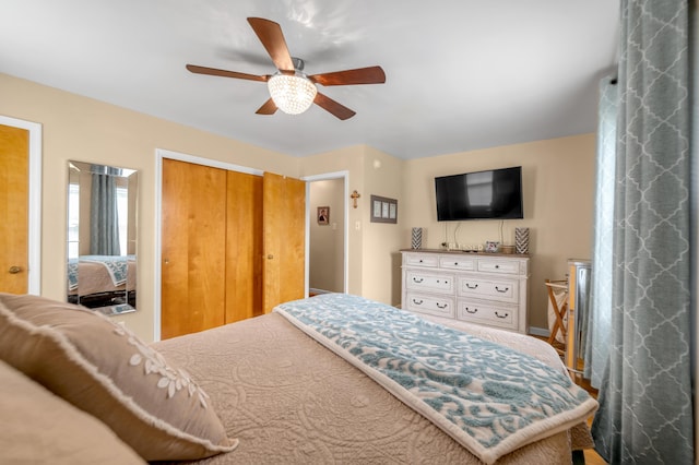 900 Shoshoni Trl, Georgetown, KY 40324 - bedroom featuring ceiling fan and a closet