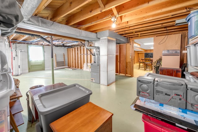 900 Shoshoni Trl, Georgetown, KY 40324 - below grade area with heating unit