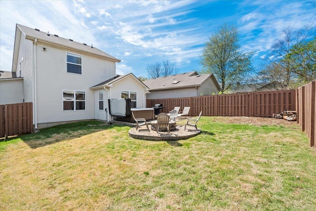 253 Gateway Park Cir, Lexington, KY 40511 - back of house featuring an outdoor fire pit and a patio area