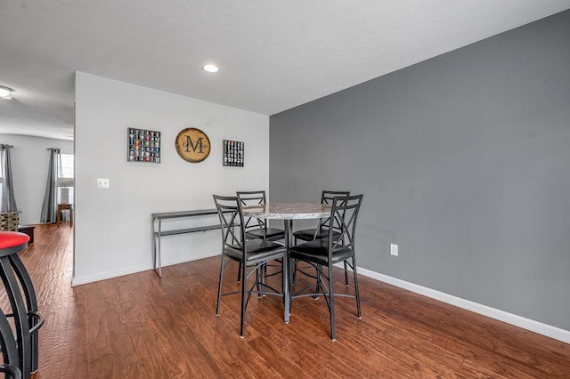 2433 Aristocracy Cir, Lexington, KY 40509 - dining room with wood finished floors, baseboards, and recessed lighting