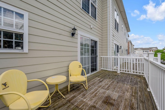 2433 Aristocracy Cir, Lexington, KY 40509 - view of wooden terrace