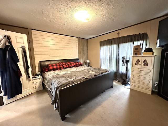 1126 College Hill Rd, Waco, KY 40385 - bedroom with light carpet and a textured ceiling