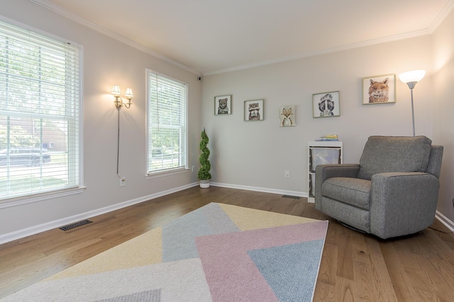 1025 Stowbridge Ln, Lexington, KY 40515 - sitting room with wood finished floors, ornamental molding, and baseboards