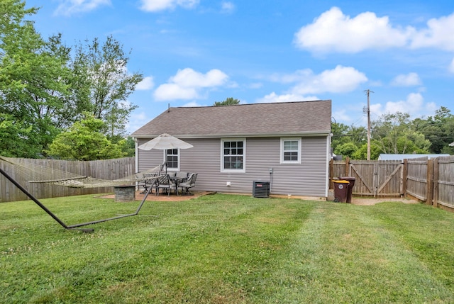 304 Hamilton Ave, Somerset, KY 42501 - back of house featuring a patio, a shingled roof, and a gate