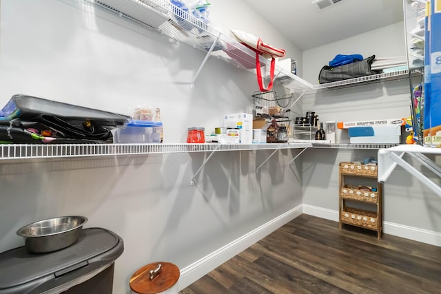 2002 Emerald Way, Richmond, KY 40475 - view of pantry