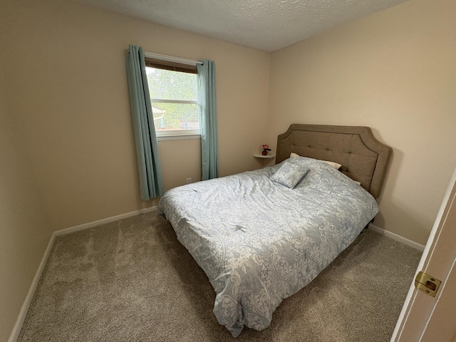 524 Cromwell Way, Lexington, KY 40503 - bedroom with carpet floors, a textured ceiling, and baseboards