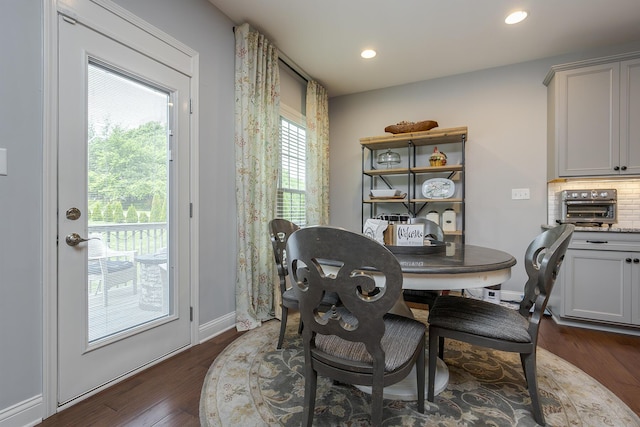 320 Manitoba Ln, Lexington, KY 40515 - dining area with dark wood-style flooring, recessed lighting, and baseboards
