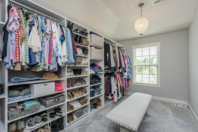320 Manitoba Ln, Lexington, KY 40515 - spacious closet featuring carpet