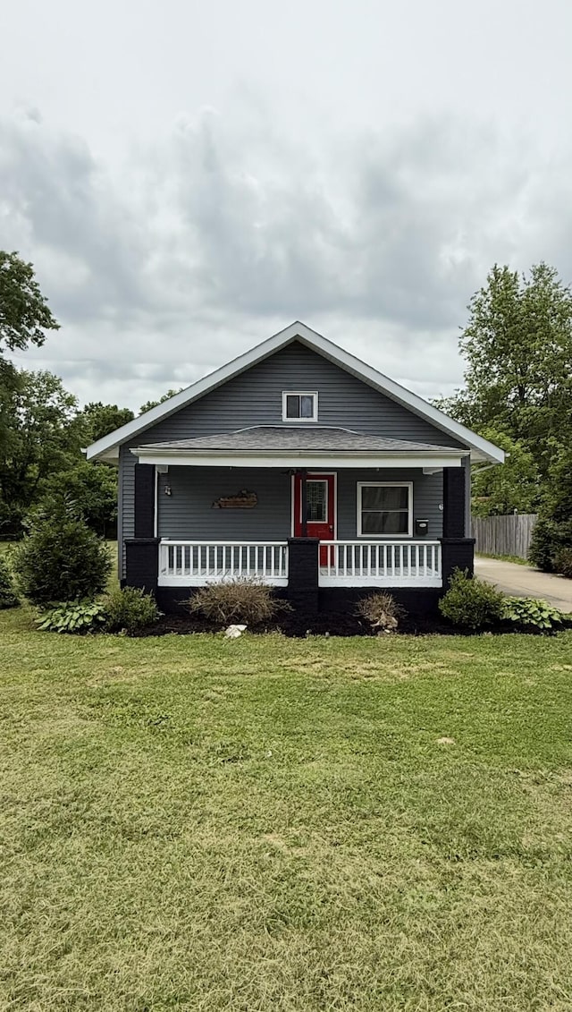 606 Prospect St, Berea, KY 40403 - view of front of house with covered porch and a front yard