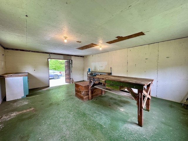 110 Witt Rd, London, KY 40741 - home office featuring concrete floors and a workshop area