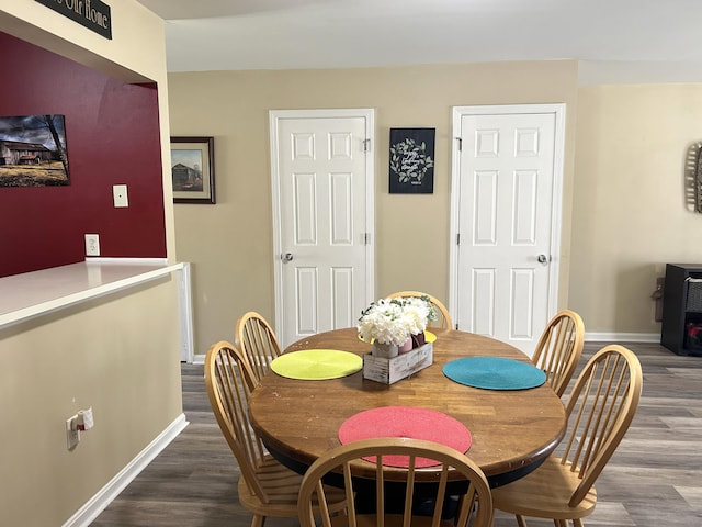1352 Deer Lake Cir, Lexington, KY 40515 - dining space featuring baseboards and wood finished floors