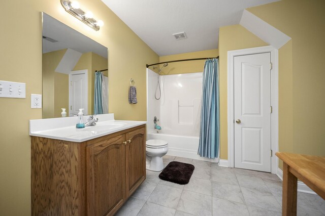 164 River Run Dr, Lancaster, KY 40444 - full bath featuring vanity, toilet, shower / tub combo, baseboards, and tile patterned flooring