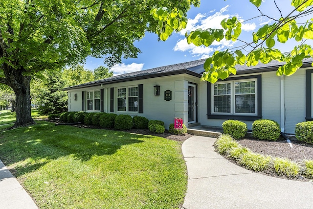 395 Redding Rd Unit 19, Lexington, KY 40517 - ranch-style house featuring a front lawn and brick siding