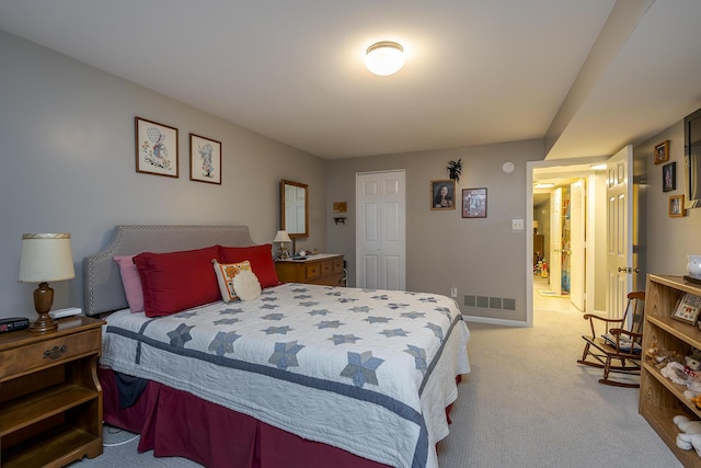 395 Redding Rd Unit 19, Lexington, KY 40517 - bedroom featuring carpet and baseboards