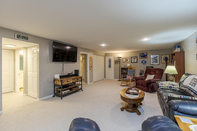 395 Redding Rd Unit 19, Lexington, KY 40517 - living area featuring baseboards, light carpet, and recessed lighting