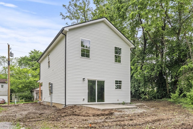 306 Young St, Georgetown, KY 40324 - back of property featuring a patio